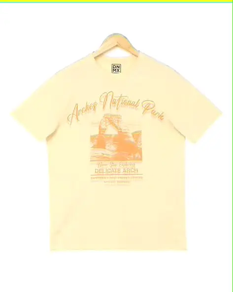 Men's Cream Graphic T-Shirt – Arches National Park Vintage Travel Print